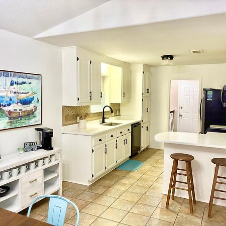 New! Close To Beach, Cozy, New Beds & Family Friendly ナバー エクステリア 写真