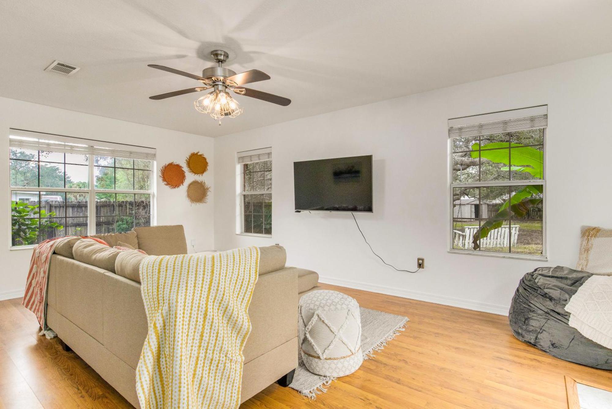 New! Close To Beach, Cozy, New Beds & Family Friendly ナバー エクステリア 写真